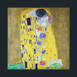 De Kus, Gustav Klimt Magneet<br><div class="desc">Gustav Klimt (14 juli 1862 - 6 februari 1918) was een Oostenrijkse symboliek schilder en een van de meest prominente leden van de Wenen Secessiebeweging. Klimt wordt genoteerd voor zijn schilderijen, moorden, schetsen en andere voorwerpen. Naast zijn figuurwerk, dat onder meer bestaat uit aantijgingen en portretten, schilderde hij landschappen. Onder...</div>
