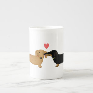 De Kus van de tekkel met Liefde van de Honden van Porselein Kop
