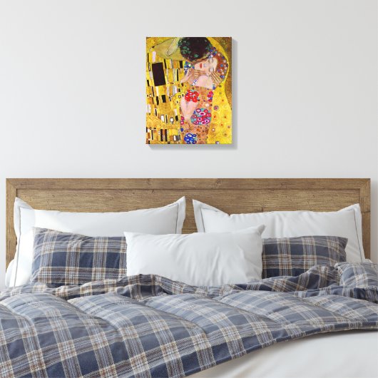 De kus van Gustav Klimt, Art Nouveau Canvas Afdruk (Insitu (Slaapkamer))