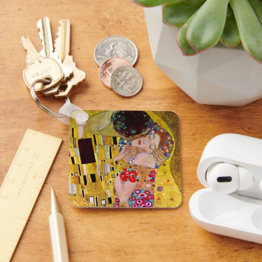 De kus van Gustav Klimt,  Art Nouveau Sleutelhanger (Bureau)