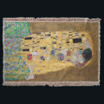 De kus van Gustav Klimt Deken<br><div class="desc">De Kus van Gustav Klimt The Kiss is een oliescanvas met goudblad, zilver en platina. van de Oostenrijkse symbolistische schilder Gustav Klimt. Het werd ooit geschilderd in 1907 en 1908, op het hoogtepunt van wat wetenschappers zijn "Gouden Periode" noemen. De Kus heeft sinds zijn voltooiing in 1908 het publiek enthousiast...</div>