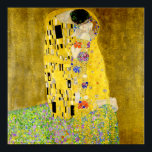 De kus van Gustav Klimt Poster<br><div class="desc">In "The Kiss" (1907/08),  of "Der Kuss" in het Duitse origineel,  gebaseerd op hemzelf en zijn geliefde Emilie,  markeert "The Kiss" het hoogtepunt van de gouden periode en wordt het embleem van de Secessie.</div>