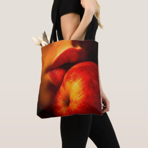 De kus van nectarine – Een intieme portret Tote Bag