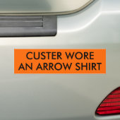 DE KUSTER VERBETERT EEN SHIRT VAN DE WEG BUMPERSTICKER (Op auto)