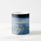 De kustlijn van Kenia en Somalië langs de Indische Koffiemok (Center)