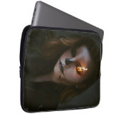 De kwaadaardige elektronica tas (Voorkant Rechts)