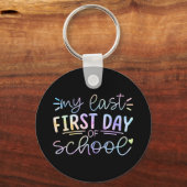 De laatste dag van het schooljaar is de pensioneri sleutelhanger (Voorkant)