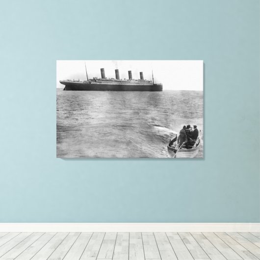 De laatste foto van de Titanic Canvas Afdruk (Insitu (Houten vloer))
