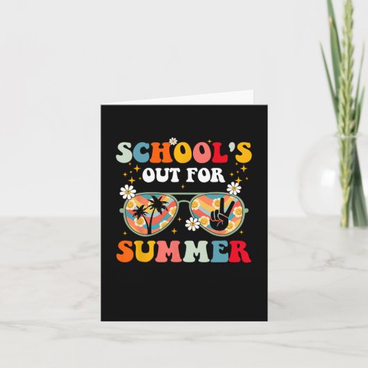 De laatste schooldag is uit voor Summer Teacher Bo Kaart (Voorkant)