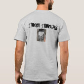 De laatste stille plek en Twin Towers T-shirt (Achterkant)