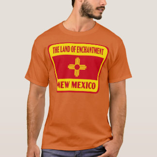 De Land van Betovering New Mexico Retro Flag Badg T-shirt