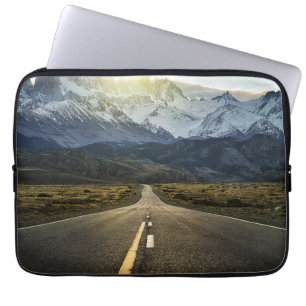 De lange weg naar het Fitzroy-gebergte - Ruta 40 Laptop Sleeve