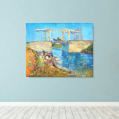 De Langlois-brug in Arles met vrouwen die wassen Canvas Afdruk (Insitu (Houten vloer))