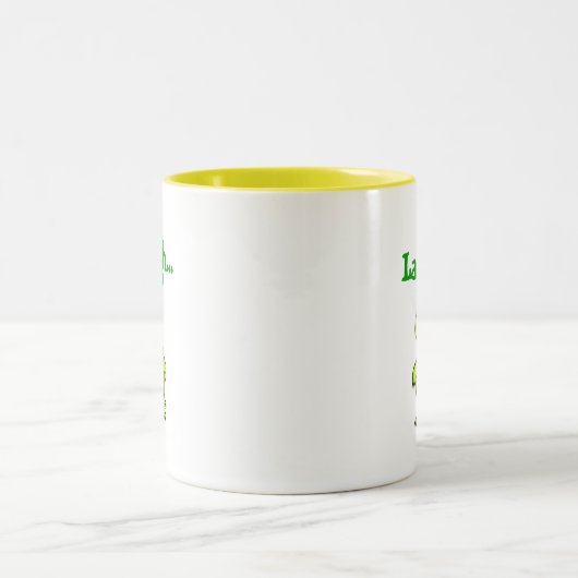 De Laugh Mok (Center)