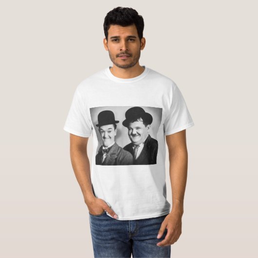 "De Laurel-Hardy lacherfenis: 95 jaar jong T-shirt (Voorkant volledig)
