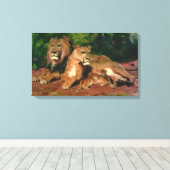 De Leeuw thuis (met Leeuwin en Leeuwenwelpen) Canvas Afdruk (Insitu (Houten vloer))