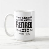 De legende heeft de pensionering gepersonaliseerd koffiemok (Links)
