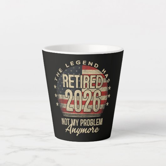 De legende is met pensioen 2026 Grappig Latte Mok (Voorkant)