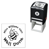 De leraar zegt dat hij goed klaar is met een posit zelfinktende stempel (In situ)