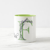 De letter F Lavendel Eucalyptus monogram Tweekleurige Koffiemok (Center)