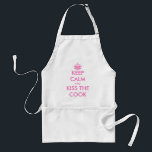 De leuke schort voor vrouwen | houdt kalm en kust<br><div class="desc">De leuke schort voor vrouwen | houdt kalm en kust kok | Personaliseerbare sjabloon met roze brieven en kroon. Houd kalme parodie. Leuk giftidee voor mamma's op Moederdag.</div>
