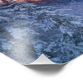 De levendige zonsondergang schildert de hemel bove foto afdruk (Hoek)