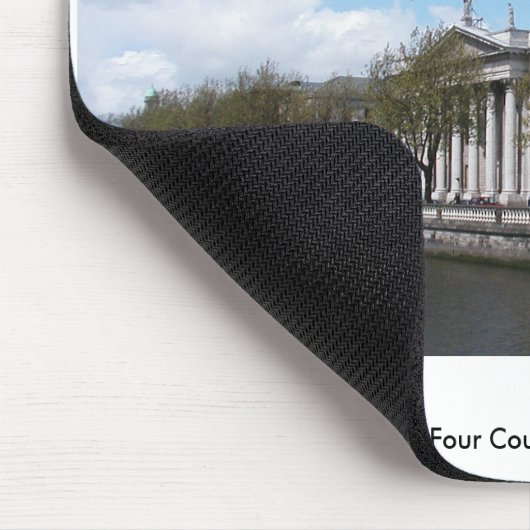 De Liffey & Four Courts, Dublin Ierland. Muismat (Hoek)