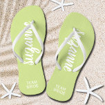 De Limoen van de Bride van het team en de Witte Ge Teenslippers<br><div class="desc">De groene en witte kalk - of om het even welke kleur - teenslippers die met jouw naam en "de Bride van het Team"of om het even welke formulering worden gepersonaliseerd u kiest. Geweldig bruidsmeisje cadeau, bachelorette party, flatschoenen voor de huwelijksreceptie, of een leuk vrijgezellenfeest gunst. Verander ook de kleurenriemen...</div>