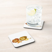 De Lionen van de Cartoon van de klap in een Snel r Bier Onderzetter (Rechterzijde)