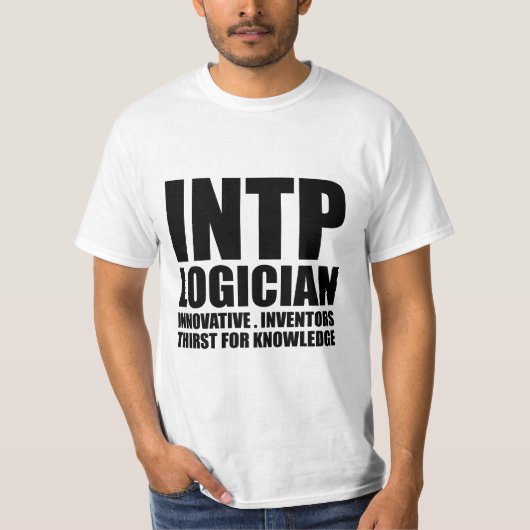 De Logicus van INTP keert het Shirt van T om (Voorkant)