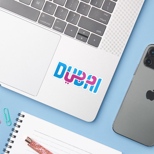 De logo van Dubai Sticker (Laptop met iPhone)