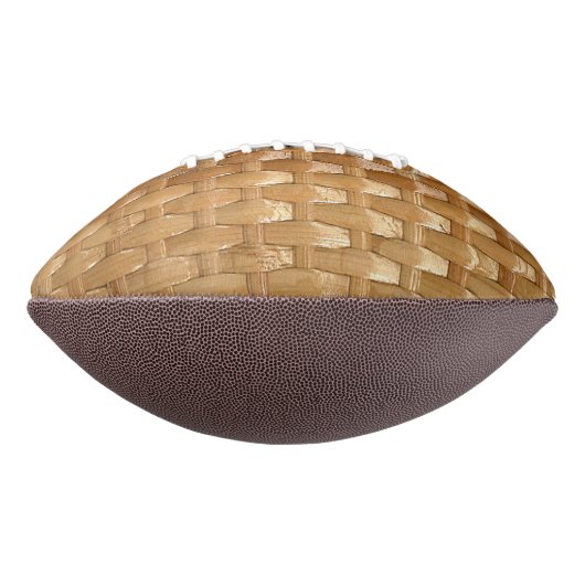 De look van Lacquer Wicker Basketweve Texture American Football (Gedraaid 90)