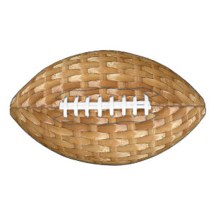 De look van Lacquer Wicker Basketweve Texture American Football