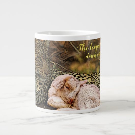 De luipaard moet liggen bij het kind-Isaiah 11 Grote Koffiekop (Voorkant)