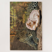 De luipaard moet liggen met de lamb-Isaiah 11 Legpuzzel (Verticaal)