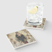 De Maagd met Angels, 1900 Stenen Onderzetter (Zijkant)