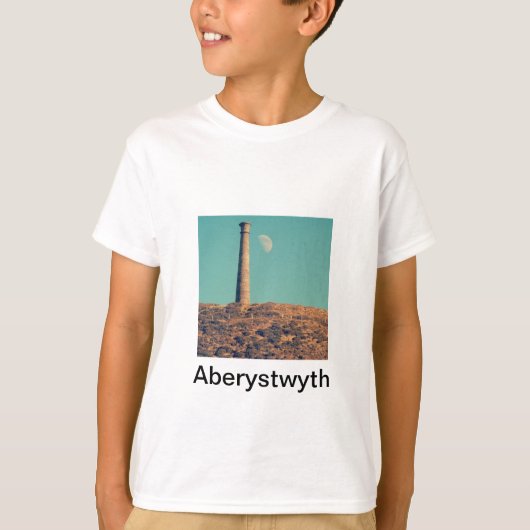 De maan en een toren: Aberystwyth T-shirt (Voorkant)