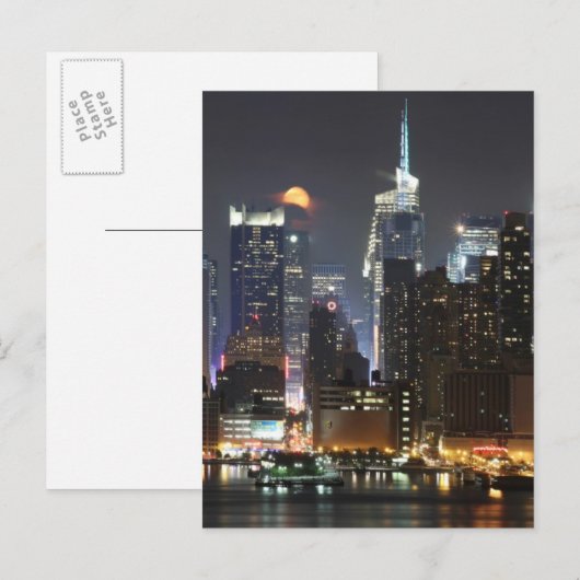 De maan gaat over Midtown New York. Briefkaart (Voorkant / Achterkant)