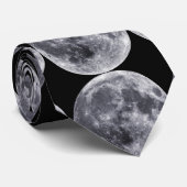 De maan stropdas (Opgerold)