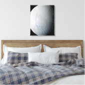 De maan van Saturnus Enceladus 2 Canvas Afdruk (Insitu (Slaapkamer))