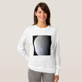 De maan van Saturnus Enceladus T-shirt (Voorkant volledig)