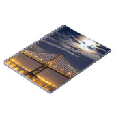 De maan vanavond over de Brug van de baai Notitieboek (Linkerzijde)
