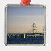 De Mackinac Bridge die de Straat van 3 overspannen Metalen Ornament (Voorkant)