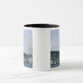 De Mackinac-brug die de Straat van 2 overspant Mok (Midden)