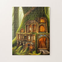 De Magical Carved Treehouse