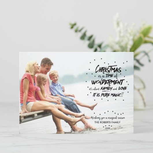 De magie van kerstfotofeestdag feestdagenkaart (Staand voorkant)