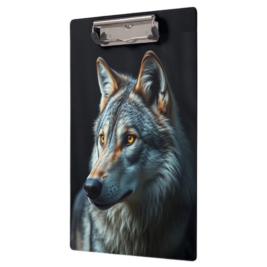 De majesteit van het wild: de alfa in het bos klembord (Links)