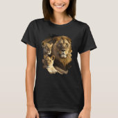De majestueuze leeuwenfamilie in de wildernis van  t-shirt (Voorkant)