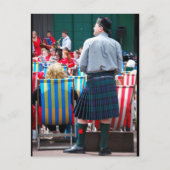 De Man in de Kilt Briefkaart (Voorkant)