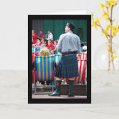 De Man in de Kilt Kaart (Gele Bloem)